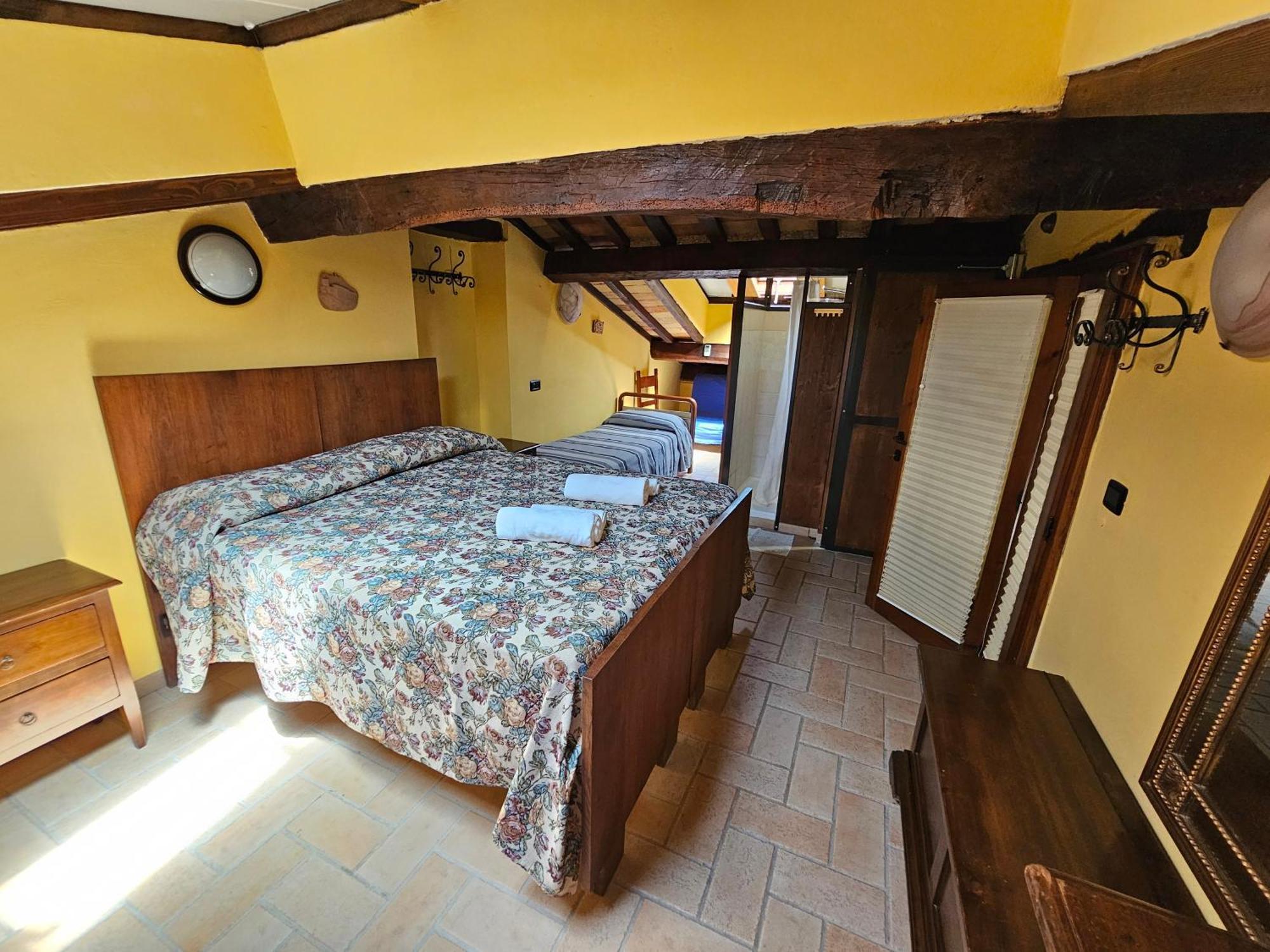 Agriturismo Ca Serrantonio - Ferri Appartamento Rossini Urbania Eksteriør billede