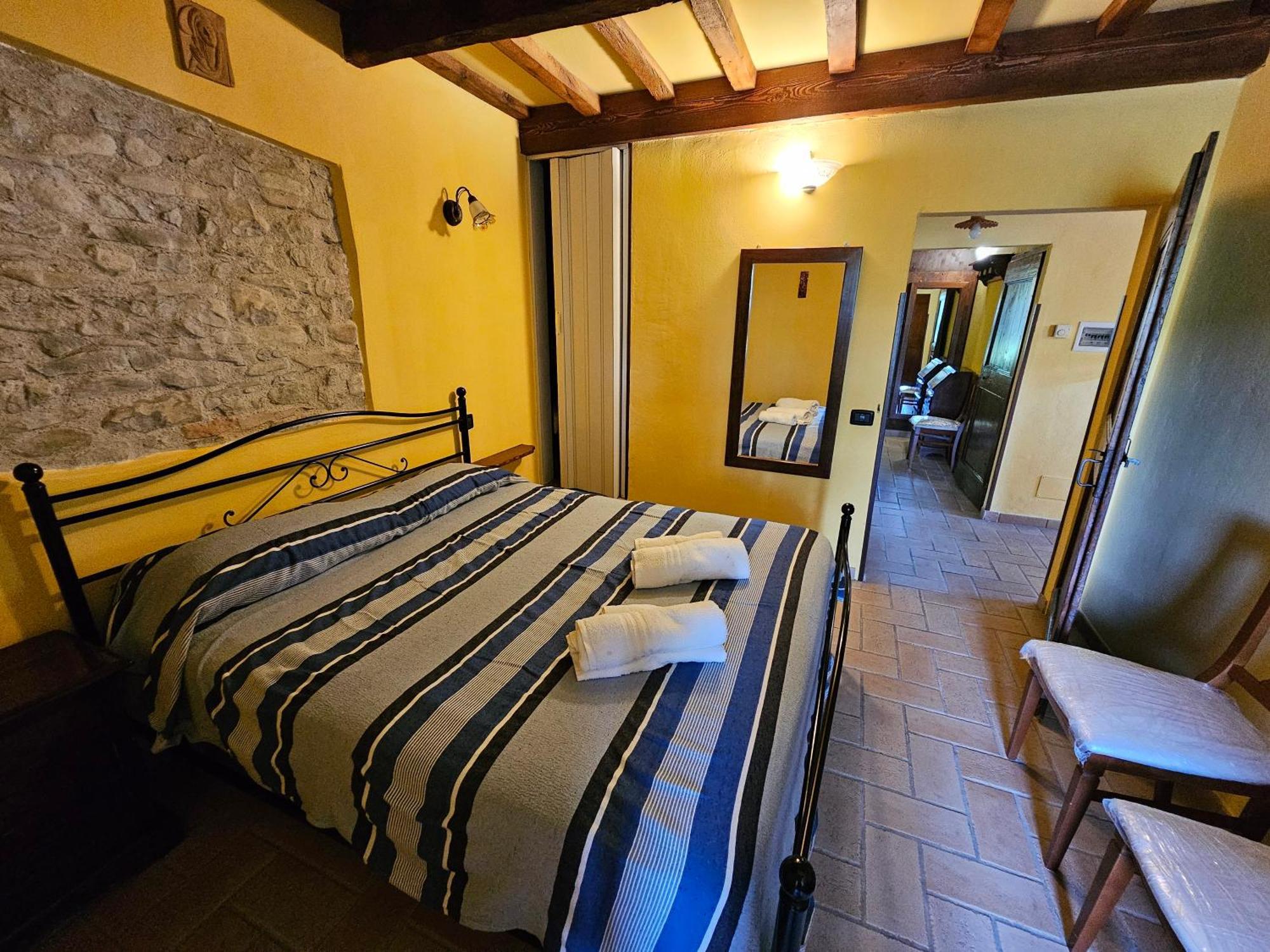 Agriturismo Ca Serrantonio - Ferri Appartamento Rossini Urbania Eksteriør billede