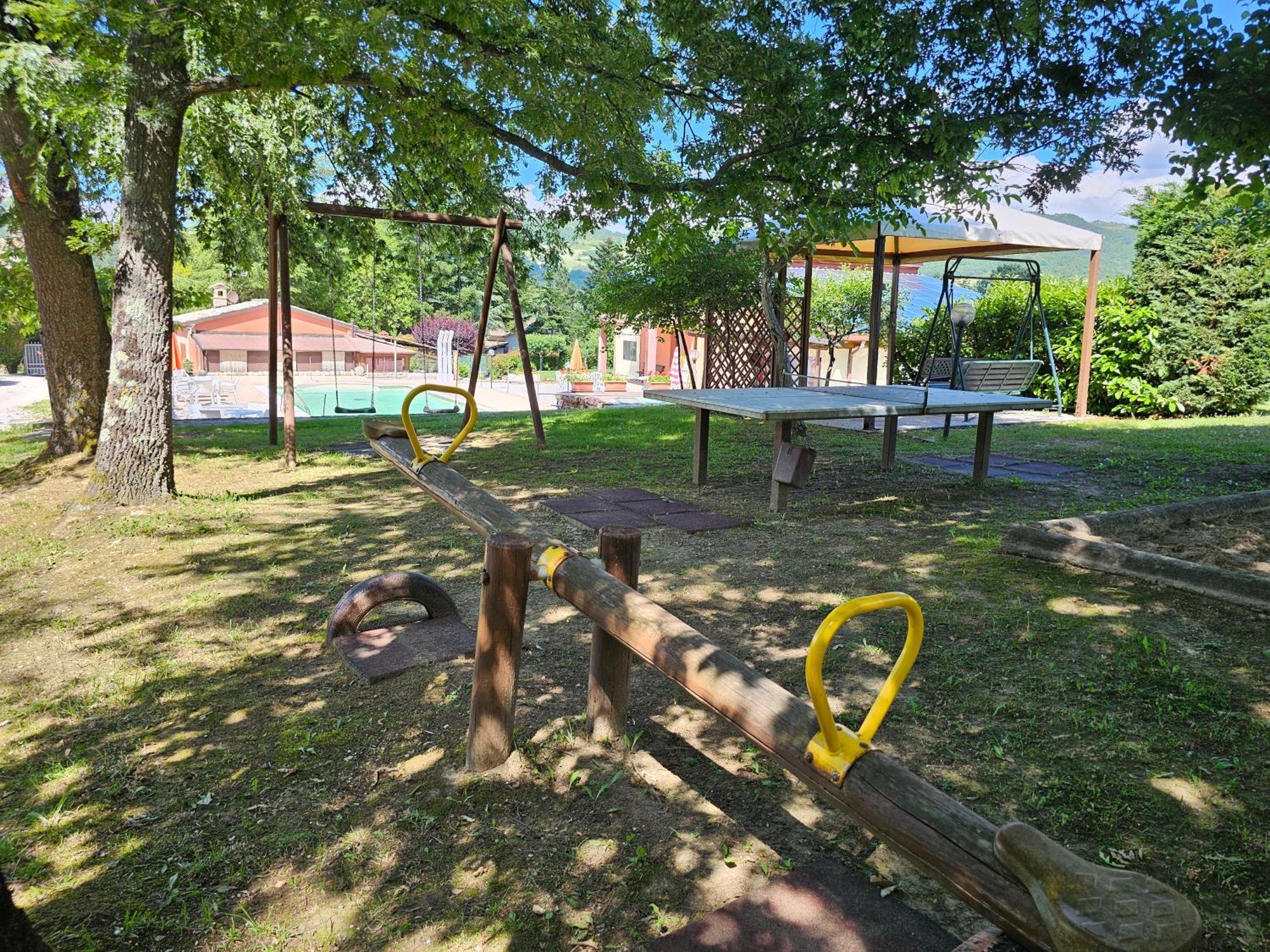 Agriturismo Ca Serrantonio - Ferri Appartamento Rossini Urbania Eksteriør billede